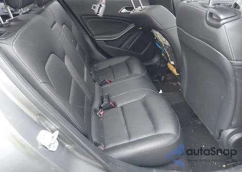 2016 Mercedes-Benz Gla 250 4Matic z USA, uszkodzony, nr VIN WDCTG4GB2GJ208872